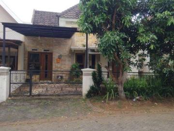 Rumah disewa di Villa Puncak Tidar, Malang