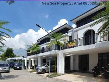 Rumah dua lantai clasic