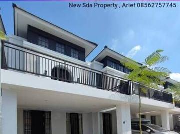 Rumah Dua lantai Harga murah
