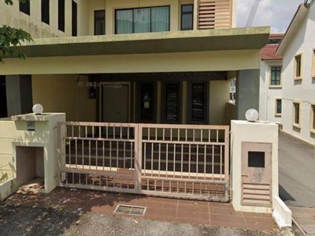 Rumah End Lot Nusa Intan