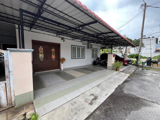 Rumah END LOT Teres 1 Tingkat Meru Klang