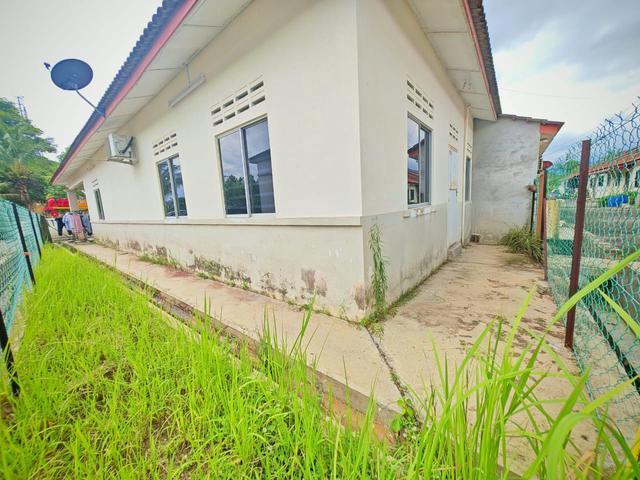 RUMAH ENDLOT BAWAH HARGA PASARAN RUMAH BUKIT SETONGKOL MAJu