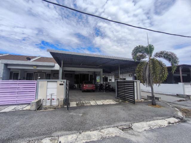 Rumah Endlot Teres Setingkat Untuk Dijual Di Taman Seri Raia