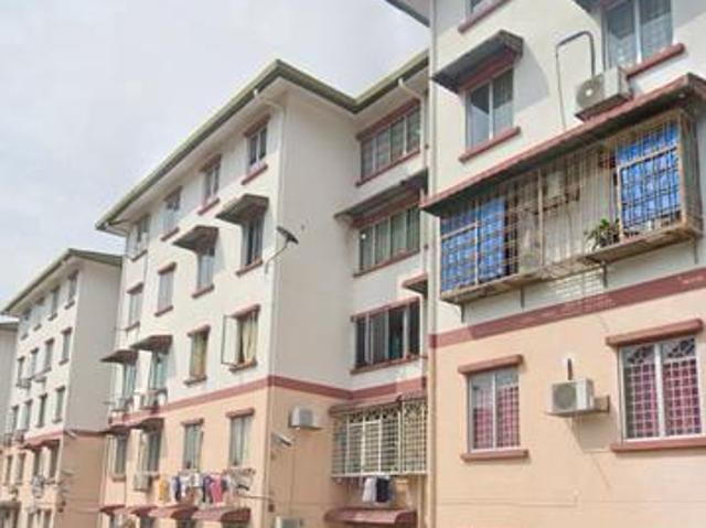 Rumah flat Lagenda mas cheras block LM 765sf renovated