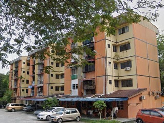 Rumah flat pkns Seksyen 6 Shah Alam tingkat 3