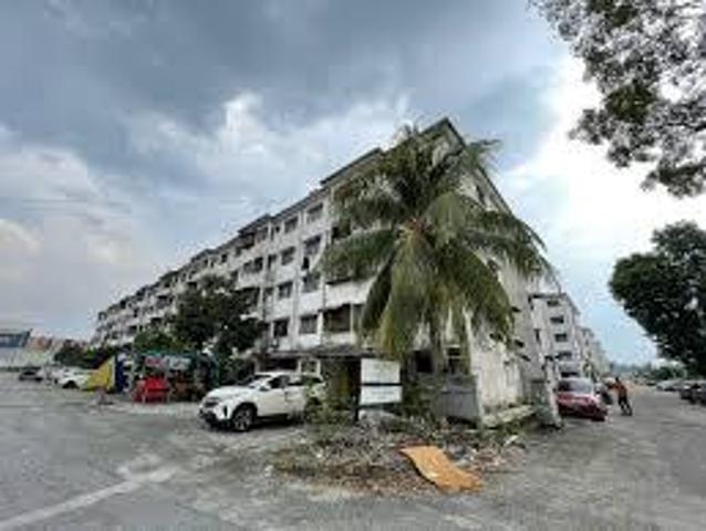 Rumah flat teknologi kajang seksyen 1 kajang Semenyih tingkat 2