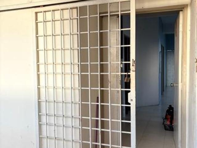 rumah flat tmn flora Alor Setar