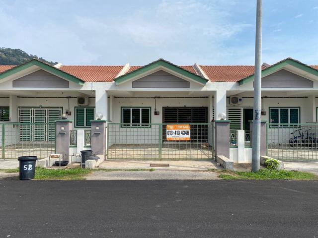 Rumah Freehold di Taman Seri Rubiah Seri Manjung