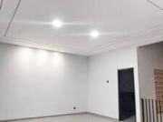 Rumah GAYUNGSARI BARAT Tropical Modern Surabaya