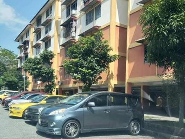 Rumah Gugusan Semarak UtkDijual