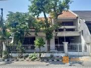 Rumah Hitung Tanah Di Perumahan Ketintang Surabaya Selatan