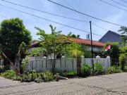 Rumah Hook Hitung Tanah di Ketintang Surabaya Selatan