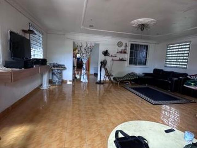 Rumah Kg single story