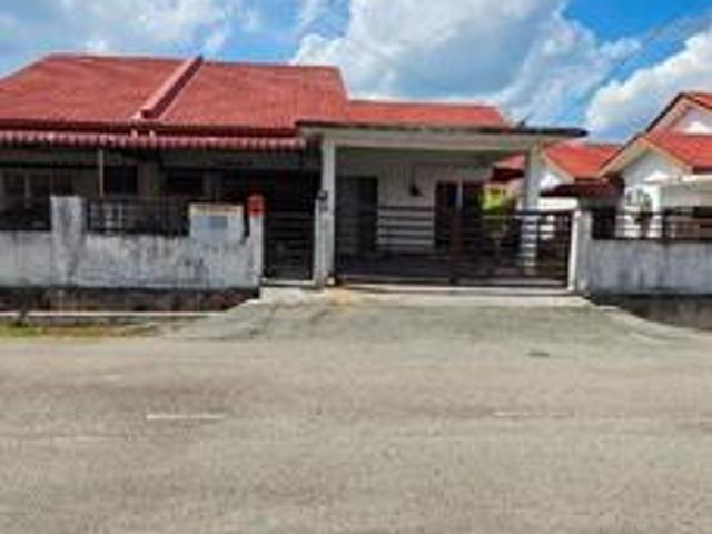 Rumah kemas SemiD di Bandar Satelit Muadzam Shah Pahang