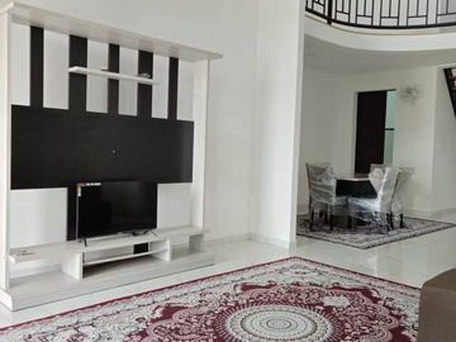 rumah kotasas untuk disewa