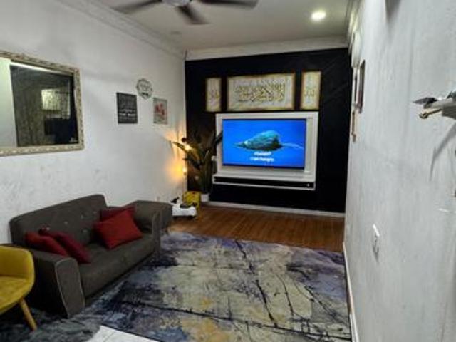 Rumah Lawa untuk dijual di Taman Angkasa Nuri Batu Berendam Melaka