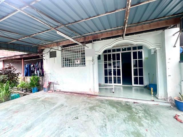 RUMAH LOKASI STRATEGIK DaN BELOW MV MURAH DAN BERBALOI