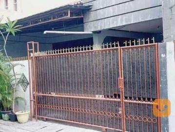 Rumah lt 130 m2 di Cempaka putih, jakarta pusat murah