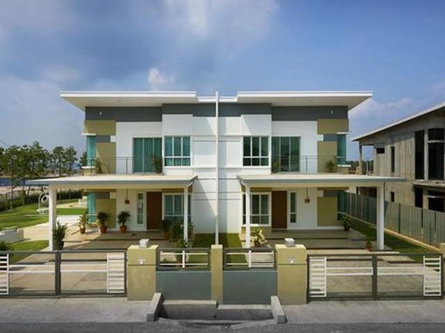 Rumah Mampu Milik Dekat SKSMK Bandar Enstek