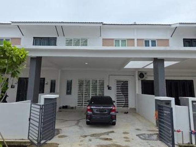 Rumah masih baru lokasi baik worth to buy Bandar Bestari Permai