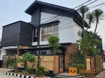 Rumah Mewah 3 lantai LUX Modern di Margahayu Buahbatu dekat ke Summarecon Soekarno Hatta Bandung