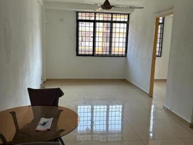 Rumah Murah Level 3 Gugusan Semarak Kota Damansara