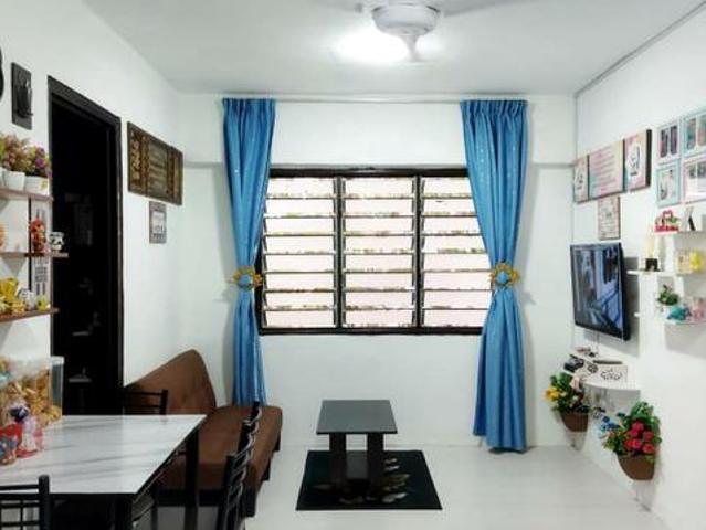 Rumah Pangsa Corner Lot 3rd Floor Complate Furniture FElectrical