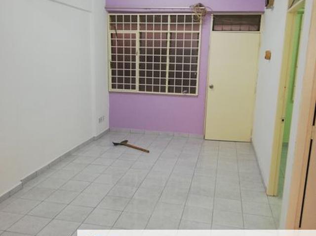 Rumah Pangsa Kampung Aman