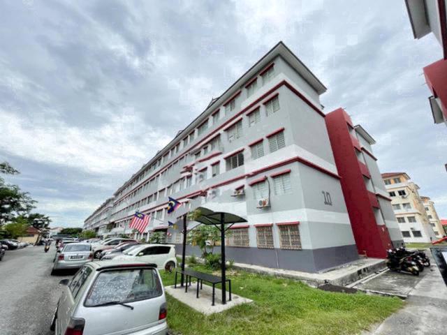 Rumah pangsa Impian bandar saujana putra block 3 tingkat 3