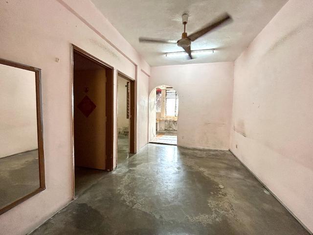 Rumah Pangsa Lobak Seremban Town