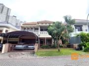 Rumah Pakuwon Indah Villa Bukit Indah Surabaya Barat LANGKA, nyaman+asri, EV Charging pile ready
