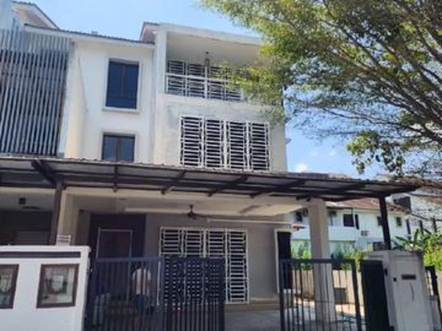 Rumah Semi D 2 12 storey