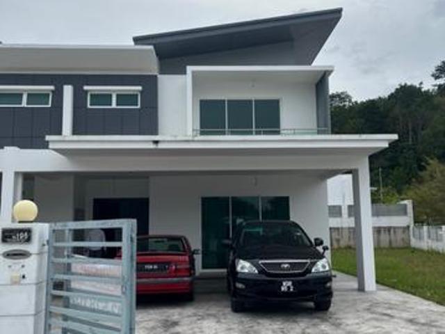 Rumah Semi D 2 Tingkat Utk Dijual Di Bukit Banyan Sg Petani Nego