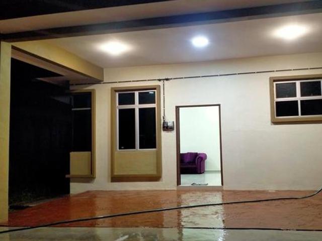Rumah Semi D