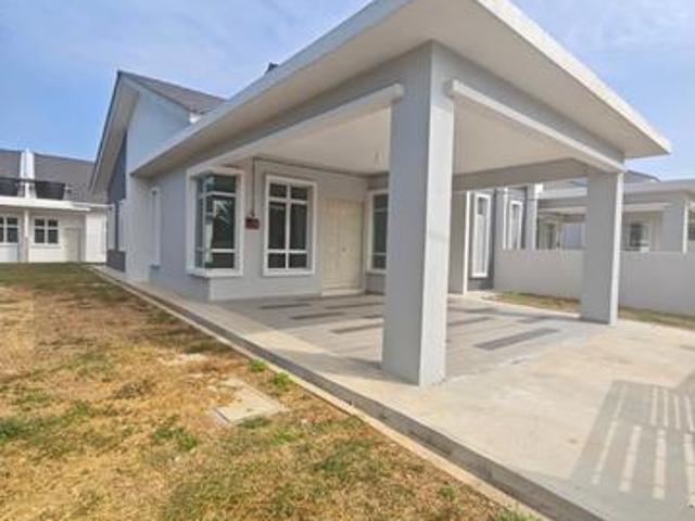 Rumah Semi D cantik sudah CCC Kuala Sungai Baru