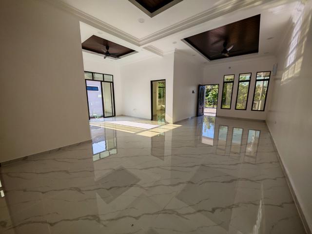 Rumah Semi D Baru Tepi Sk Pulau Manis Manir Kuala Terengganu