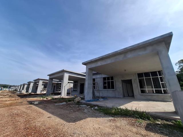 Rumah Semi D Bukit Beruang Melaka Tanah Luas
