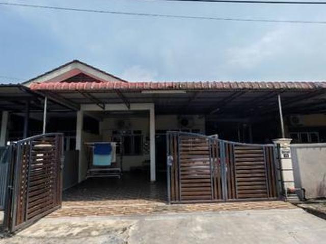 rumah SEMI D NIBONG TEBAL SIAP RENOVATE CUCI KAKI HARGA BOLEH NEGO
