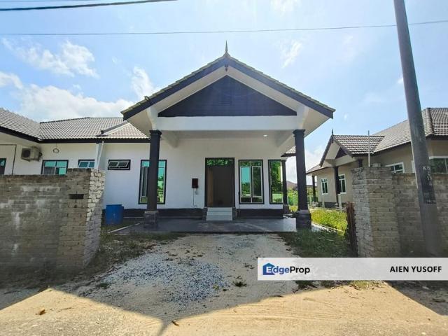 Rumah Semi D Setingkat di Kg. Padang Limau Nipis, Bukit Payong