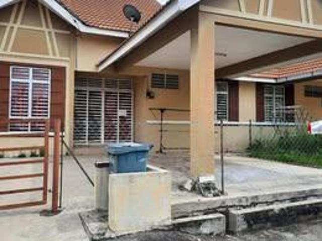 Rumah Semi D Setingkat di Taman Gambang Damai Kuantan utk dijual