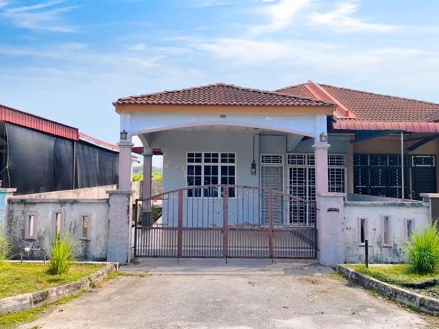 Rumah Semi D Taman Desa Mekar untuk dijual