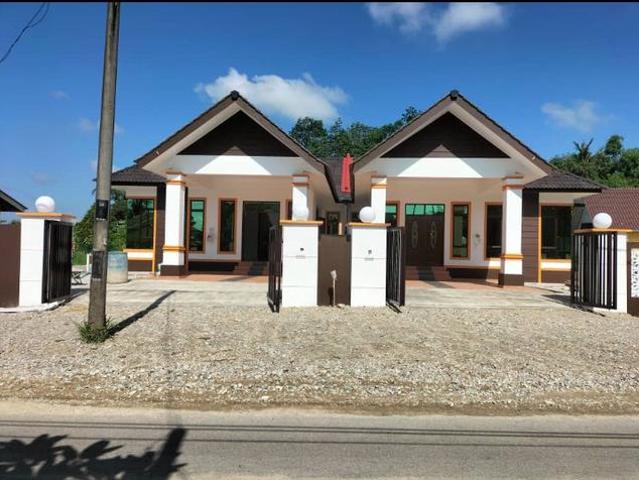 Rumah semi d untuk dijual