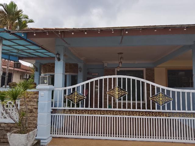 rumah semi d utk dijual