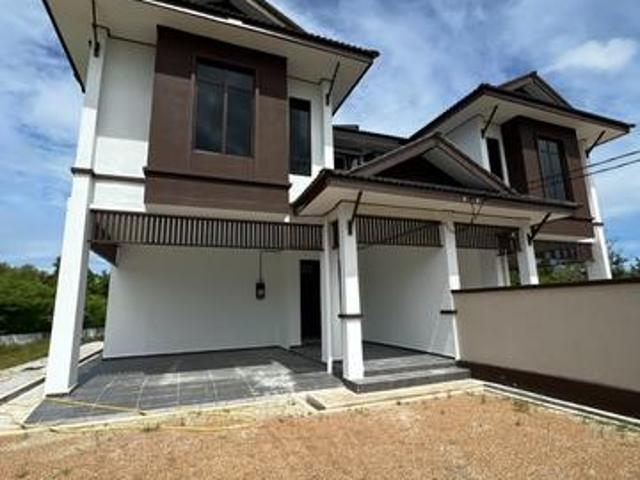 Rumah Semid 2 Tingkat Banggol Tuan Muda Manir Kuala Terengganu