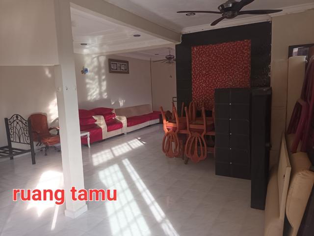Rumah SemiD untuk dijual di Paka
