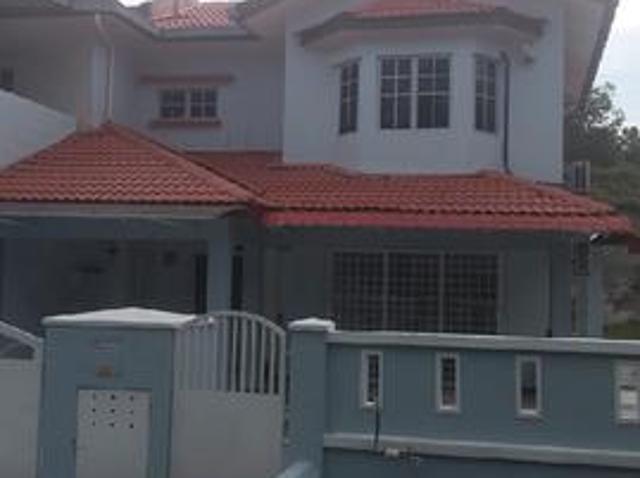 Rumah semid untuk disewa