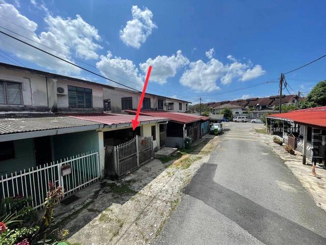 Rumah SemiD cluster 2 tingkat extend porch tanah putih