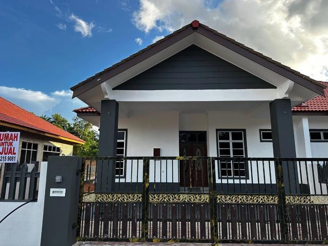 Rumah SemiD Kg Banggol Peradong Manir Kuala Terengganu Terengganu