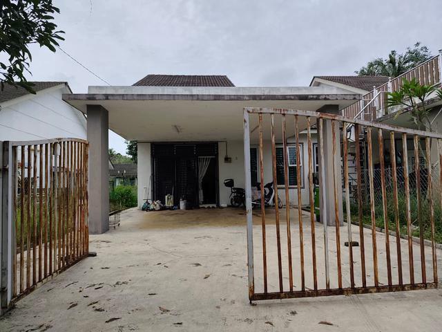 Rumah semid kg padang jaya