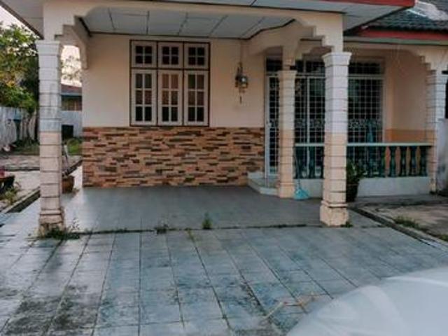 Rumah SemiD Setingkat Taman Pelangi Dungun